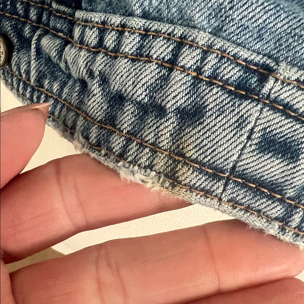 gap denim jacket - Picture 3 of 6